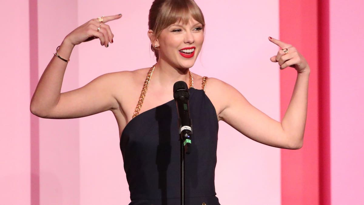 La canción que Taylor Swift no puede sacarse de la cabeza y la está volviendo loca