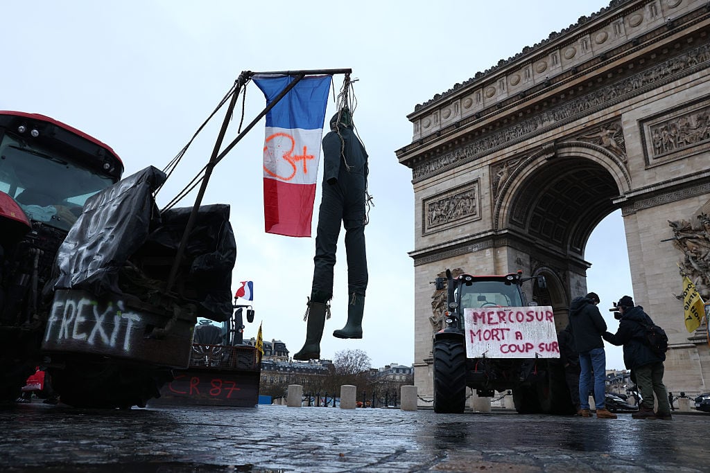 El acuerdo ha desatado protestas en países como Francia.