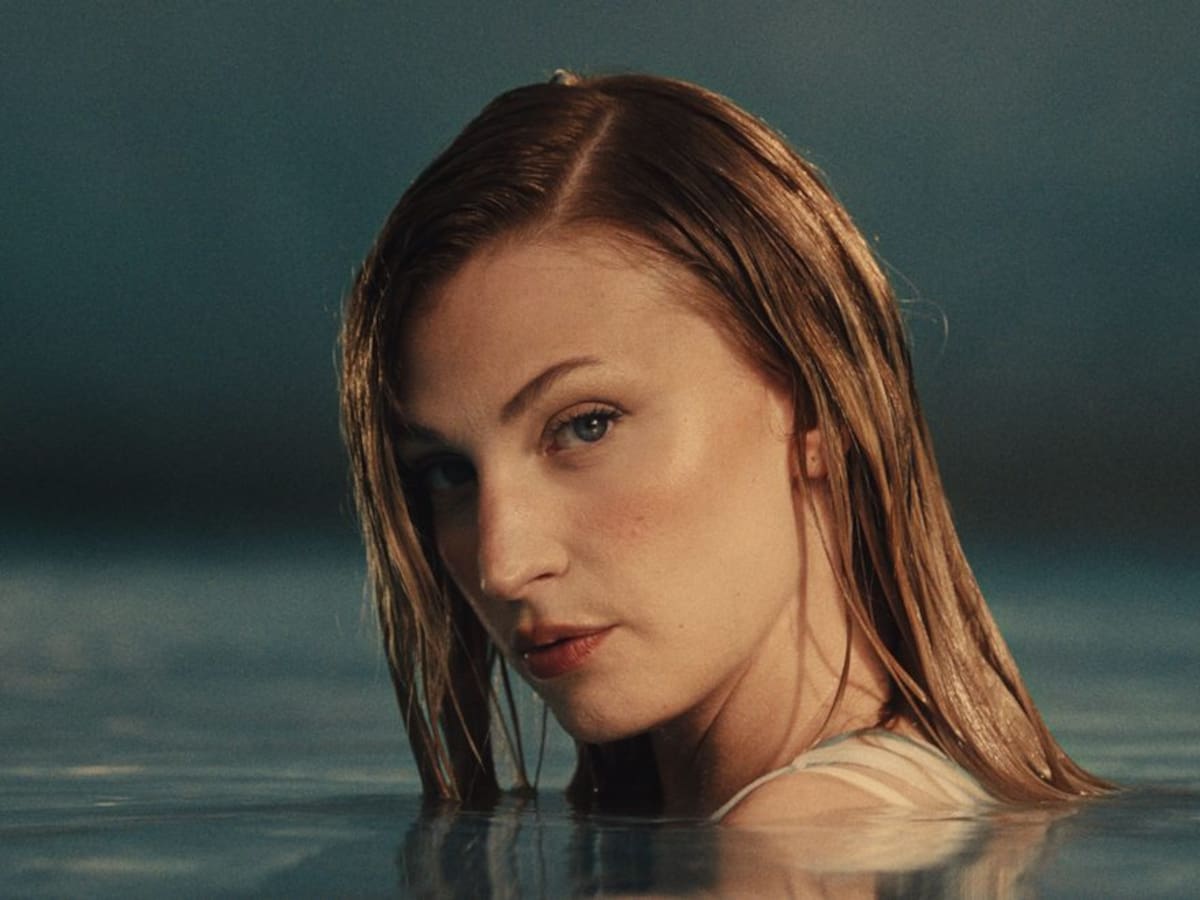 Julieta estrena su nueva etapa más pop con “Cent per Cent”