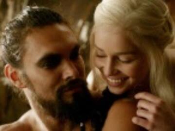 Khaleesi y Khal Drogo se reencuentran con romántica foto