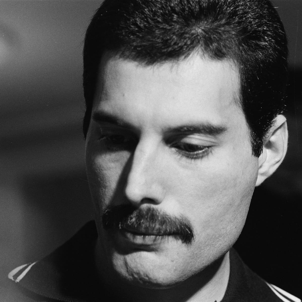 ¿Hubiera sido Freddie Mercury un artista crooner a sus 80 años?