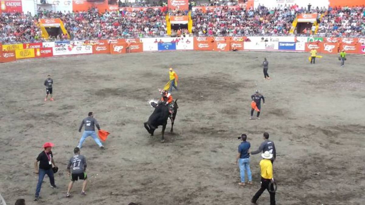 Así se narra una jugada de toros al estilo Los40