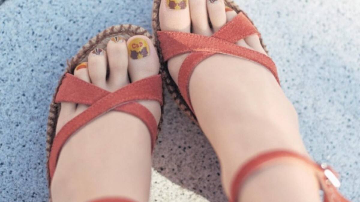 Las medias con uñas son la última moda en Japón