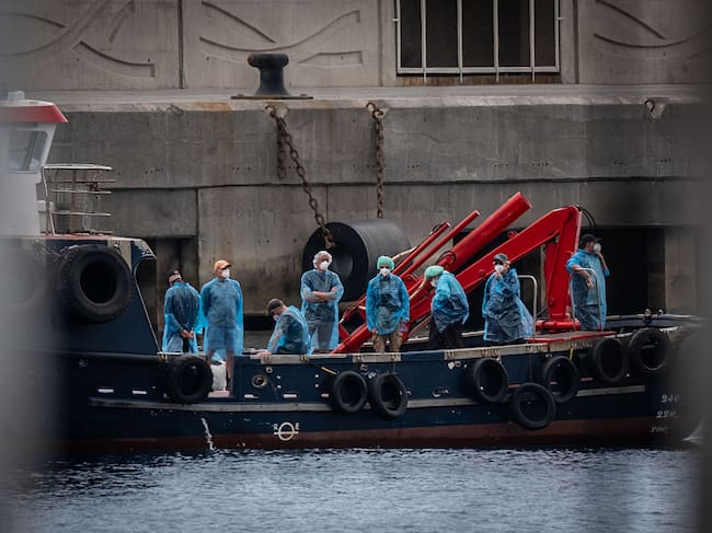 Desembarco de los pasajeros del MV Hondius en Tenerife.