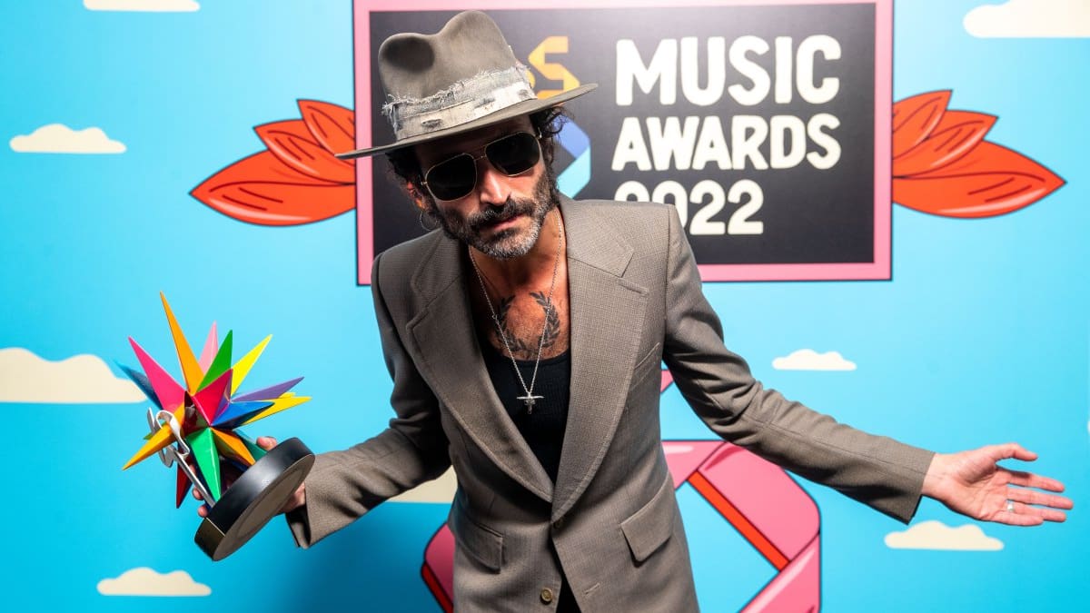 La foto de infancia de Leiva con el líder de otra gran banda del rock español que nos ha enternecido