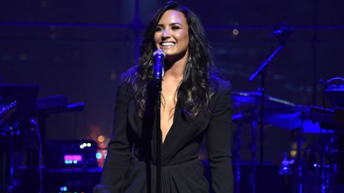 Demi Lovato sorprende con una foto en bikini