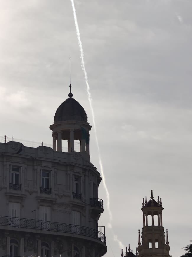 Oppo Find X9 Pro (contraluz espectacular)