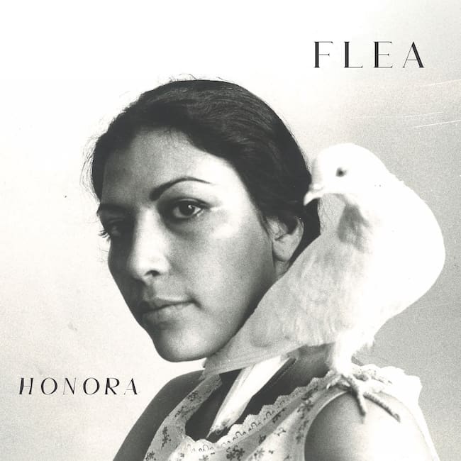 Portada de 'Honora' de Flea, el álbum debut del exmiembro de Red Hot Chili Peppers.