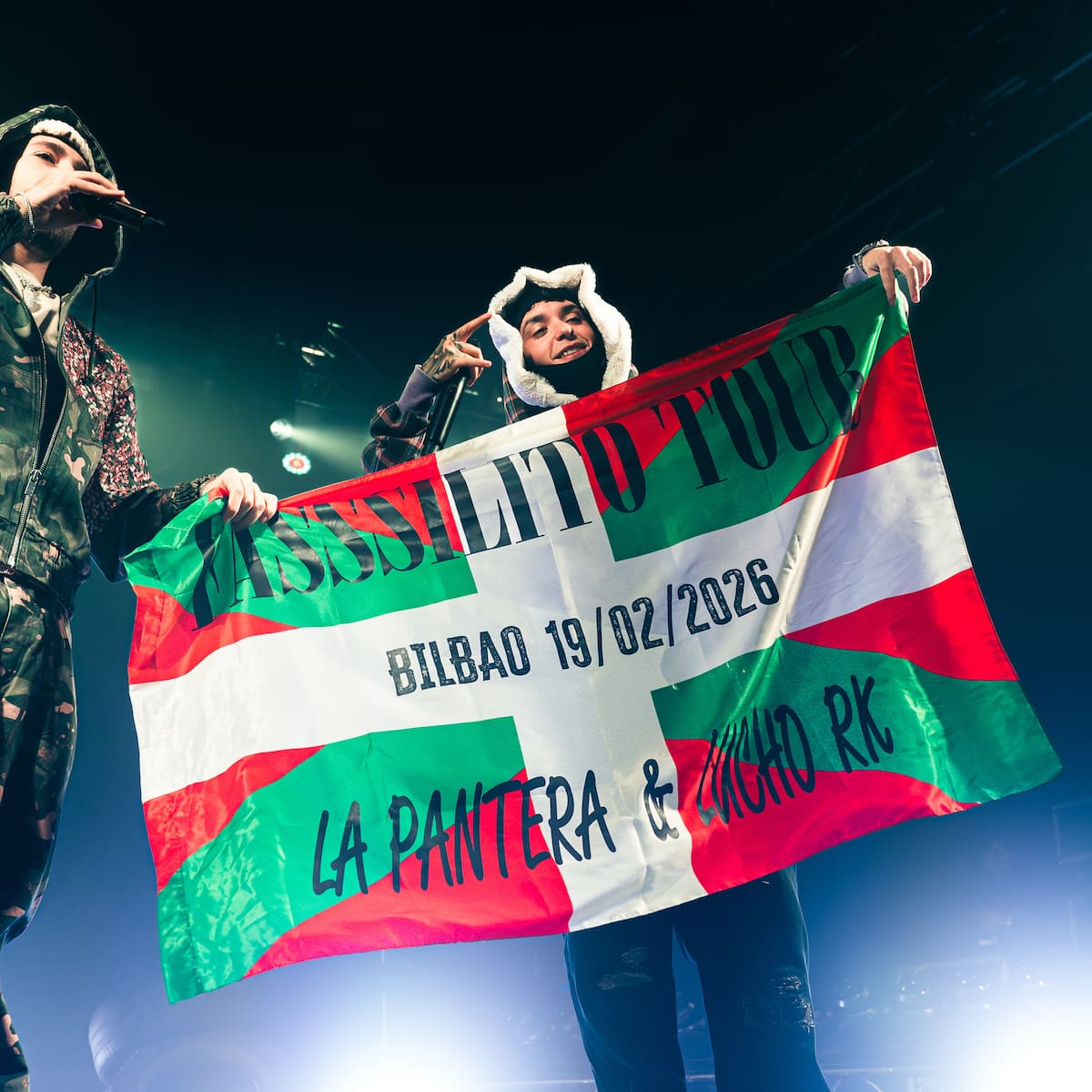 Lucho RK y La Pantera desatan la locura y saltan sobre el público en Bilbao: “Estoy cagao, fuera coñas”