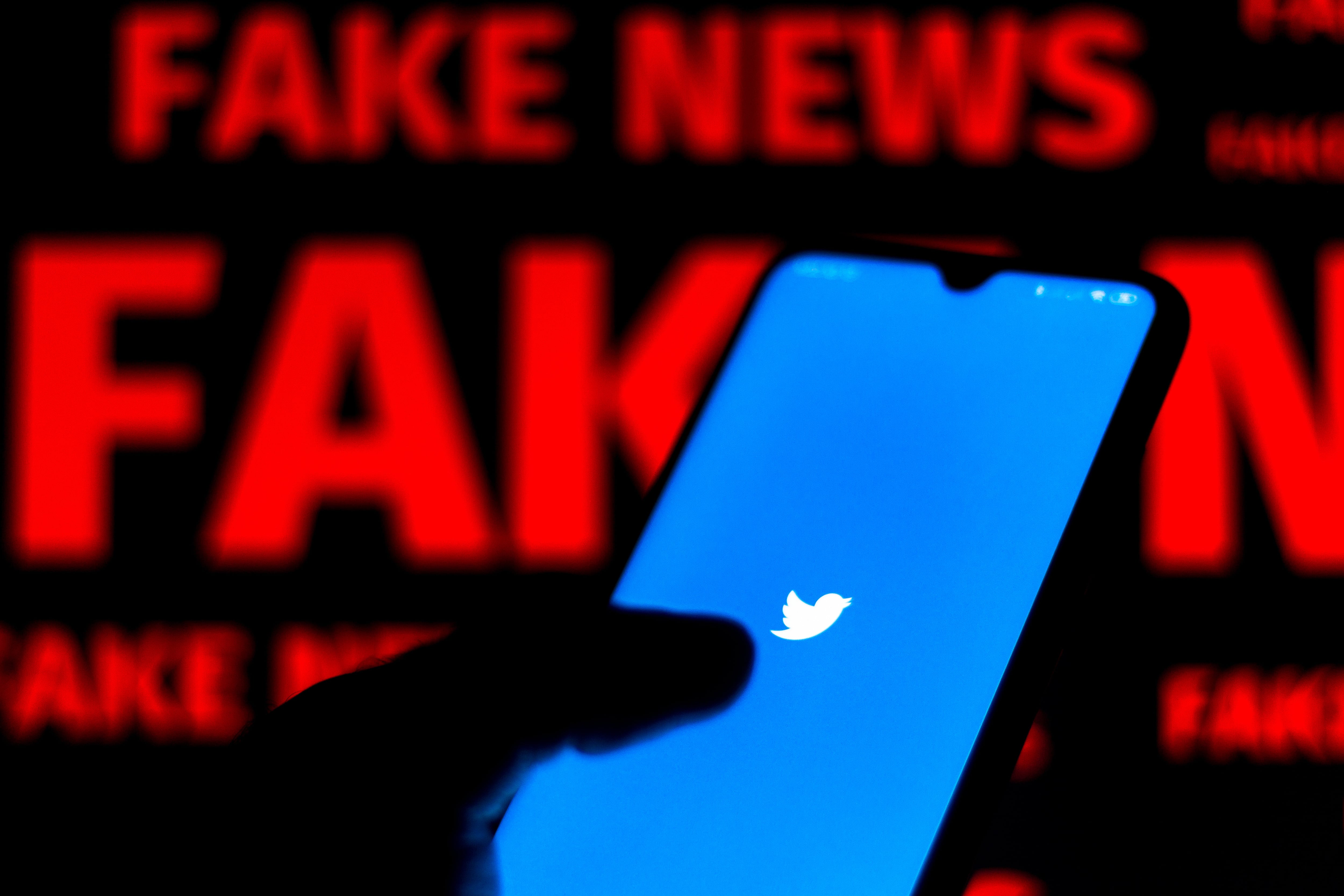 La circulación de bulos como el de la falsa muerte de Perales demuestran una proliferación de las &#039;fake news&#039;