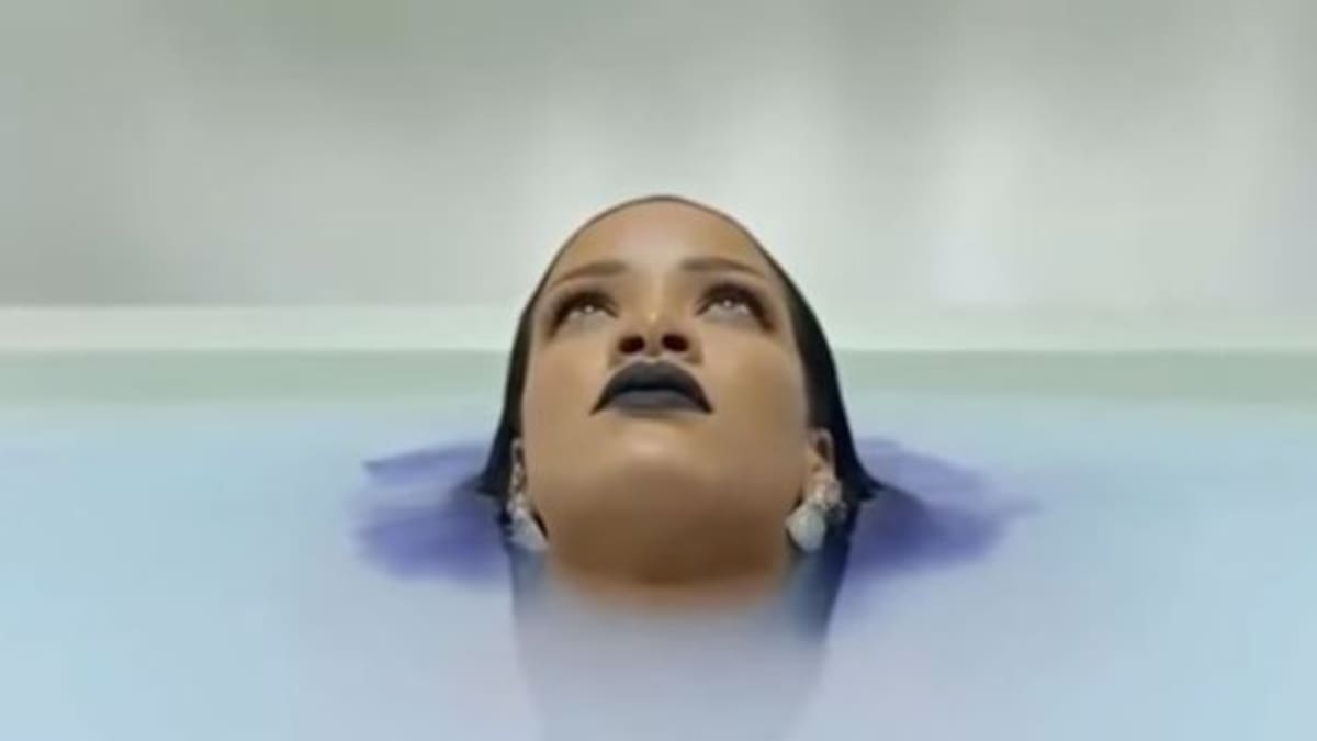 Rihanna hace evidente su enojo