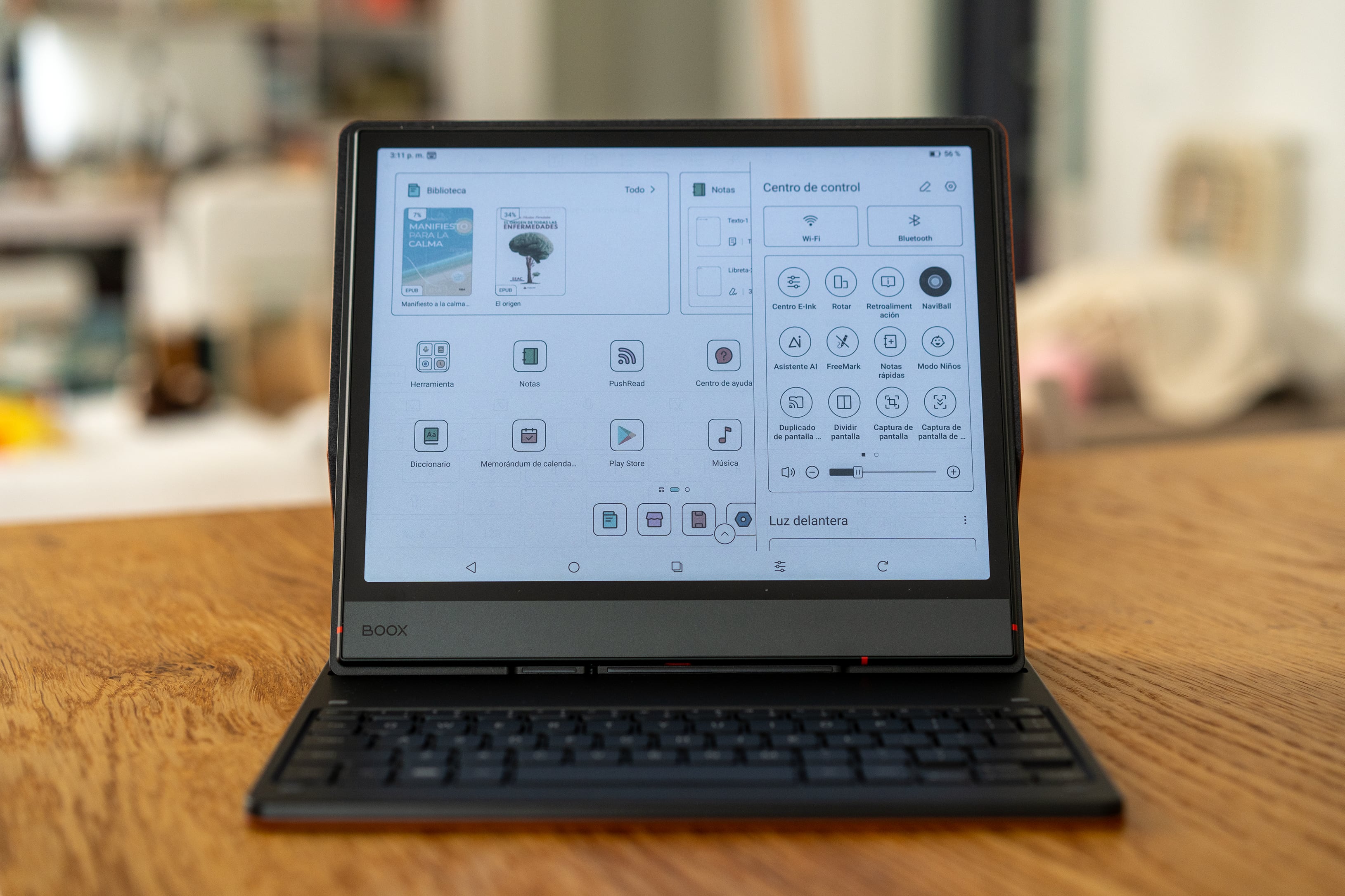 Boox Note Air 5C con teclado