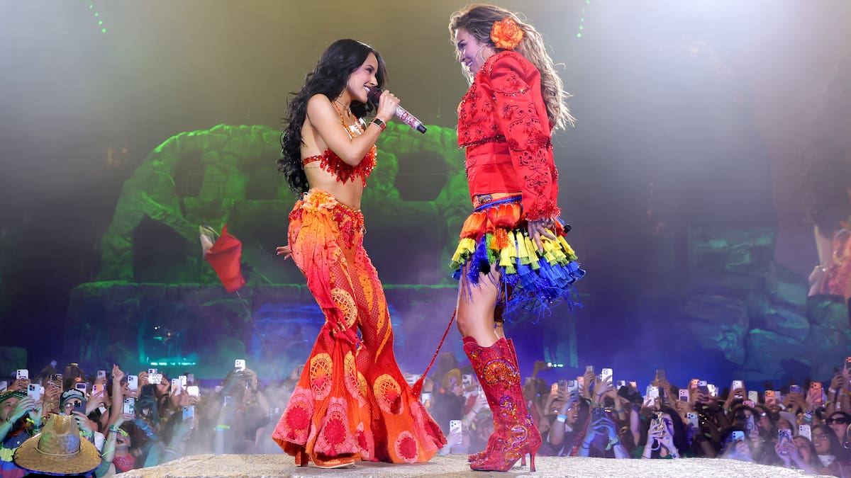 Becky G, ¿censurada por su actuación junto a Karol G en Coachella?