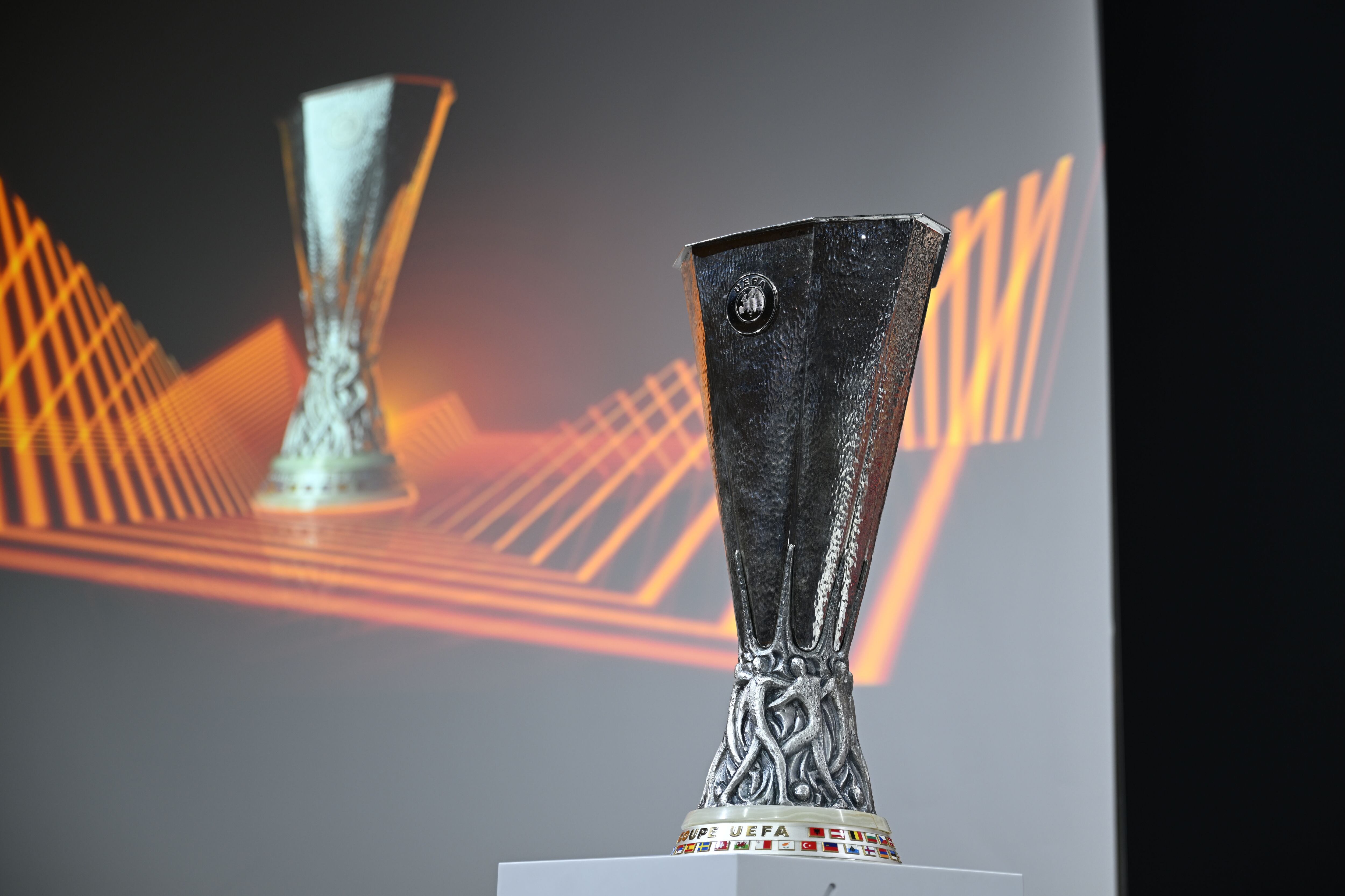 Sorteo de la Europa League 2025/26: así queda el cuadro y quiénes son los rivales del Real Betis el Celta de Vigo en octavos
