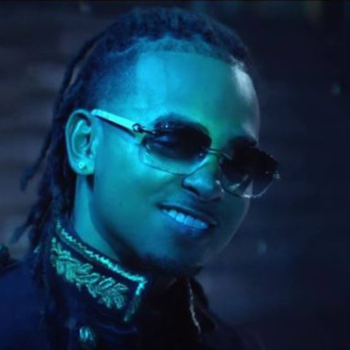 Ozuna, Sia y Doja Cat viajan hasta el fondo “Del Mar” en su videoclip