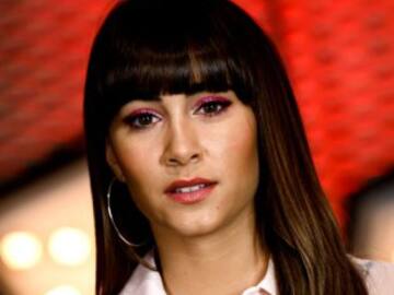 Aitana se hace una sesión de fotos con una camiseta muy especial para ella