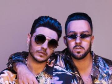 Charlamos con Lérica, el dúo andaluz que asegura “se puede llorar bailando”