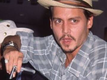 No creeras lo que gana Johnny Depp al mes
