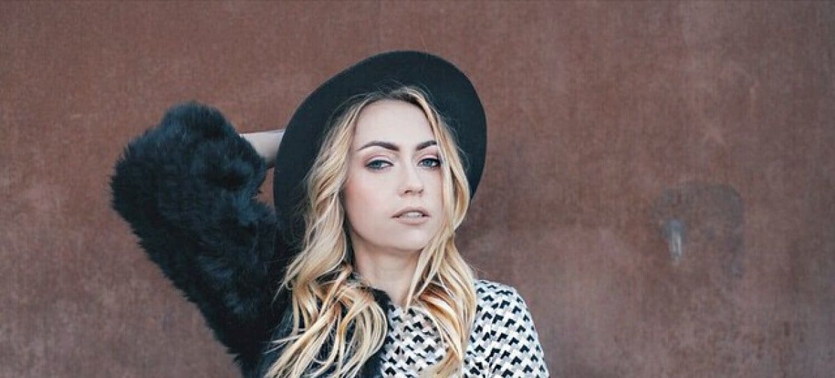 Brandi Glenn: La hermana hot de Miley Cyrus