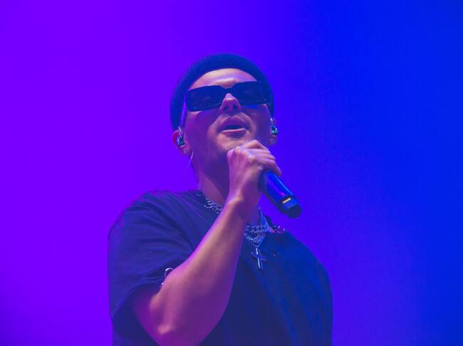 El gaditano interpretó dos de sus Números 1 en LOS40: 'Quiero decirte' y 'Maníaca'. Pero también su ya imprescindible 'Sexy Señorita'. Fotógrafo: David Gamero