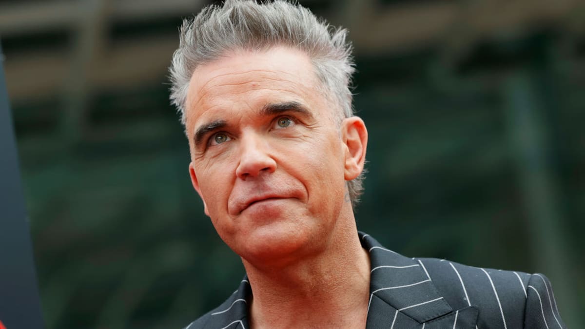 Robbie Williams publica por sorpresa y antes de tiempo 'Britpop'