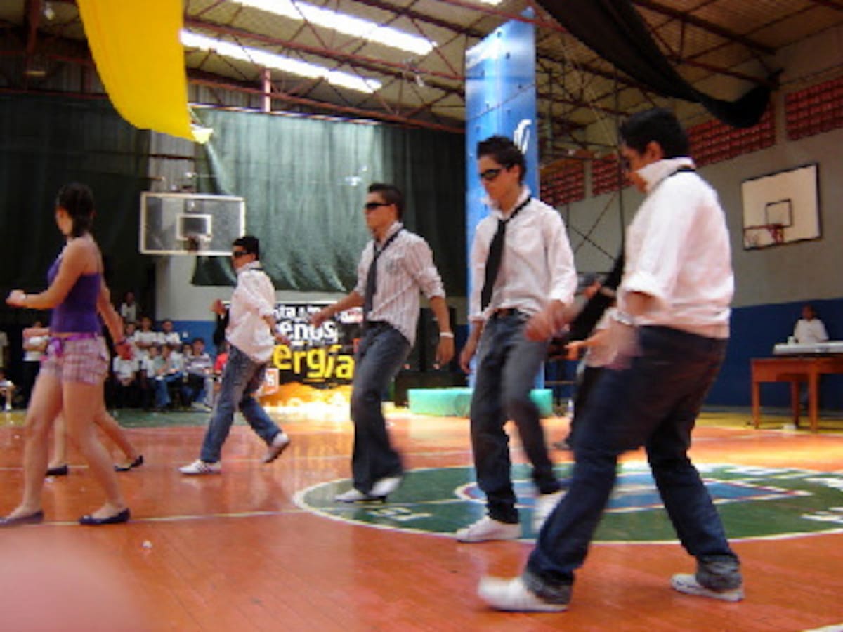 Baile