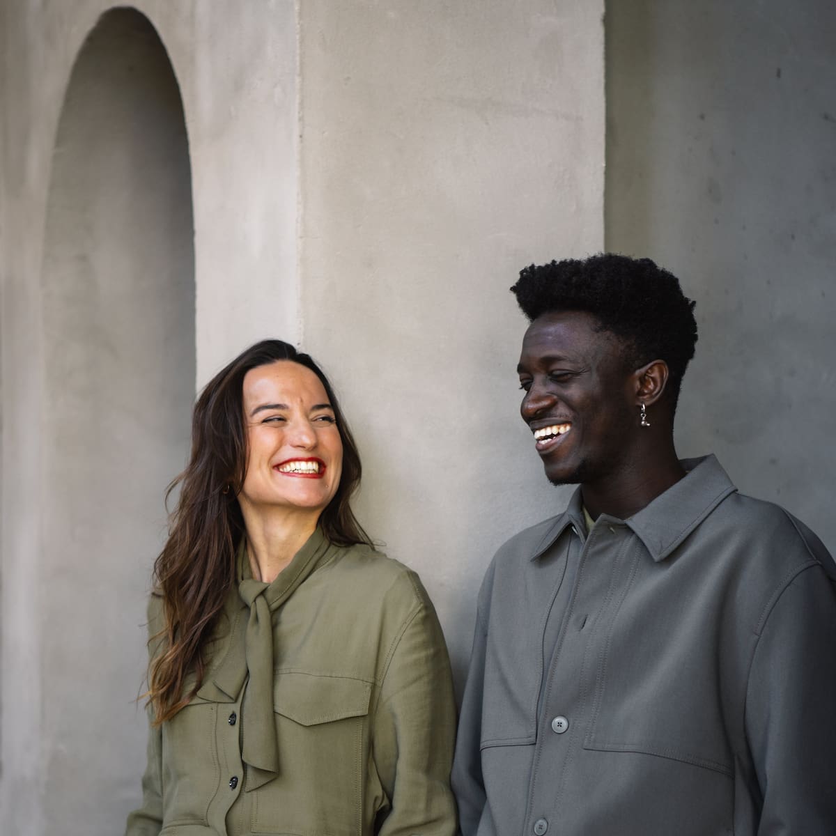Judit Neddermann i Momi Maiga s'uneixen a 'Mou-te' per l'ELA