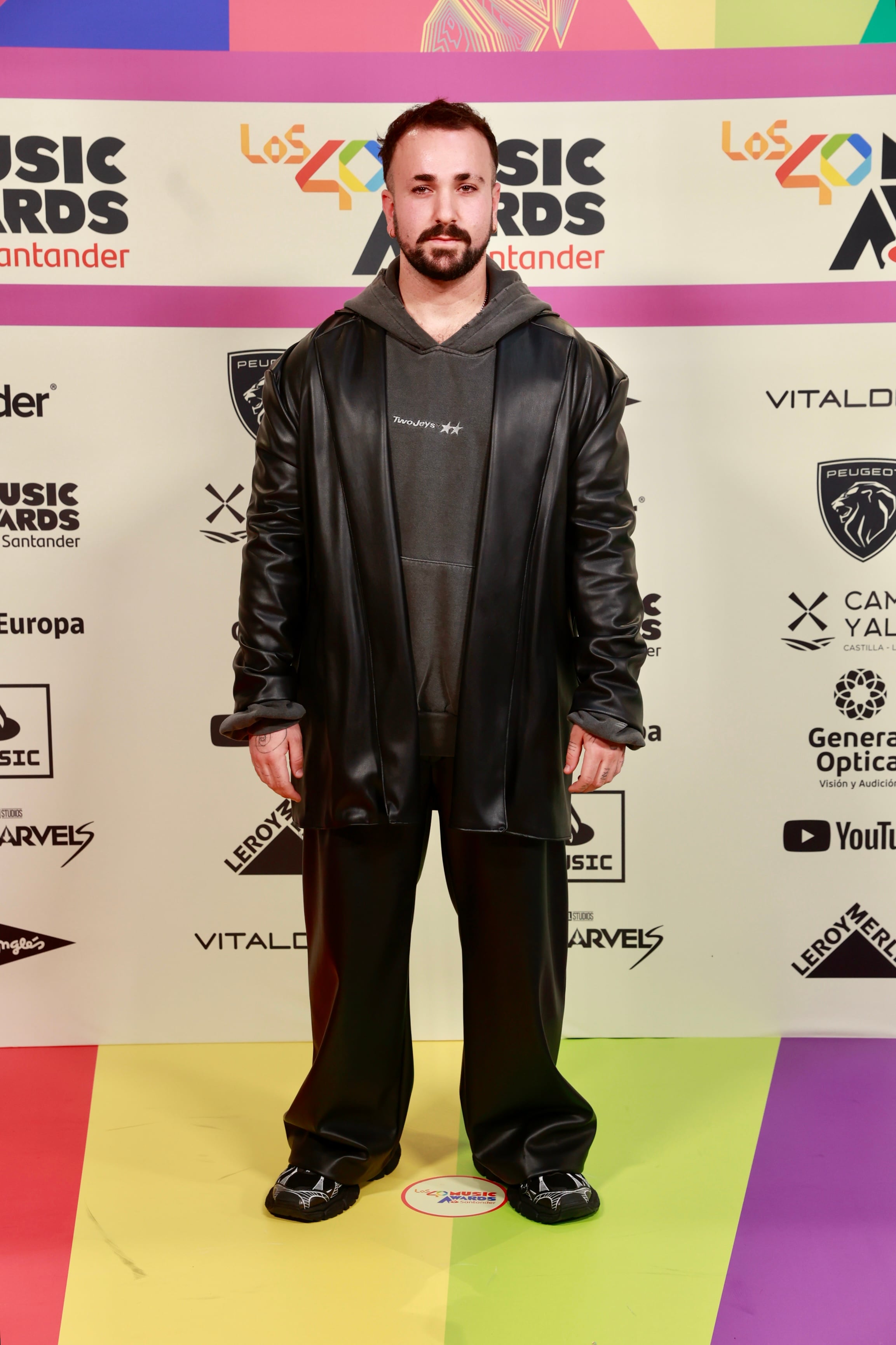 Zzoilo en la alfombra roja de LOS40 Music Awards Santander 2023 / Foto: Jorge París y Elena Buenavista