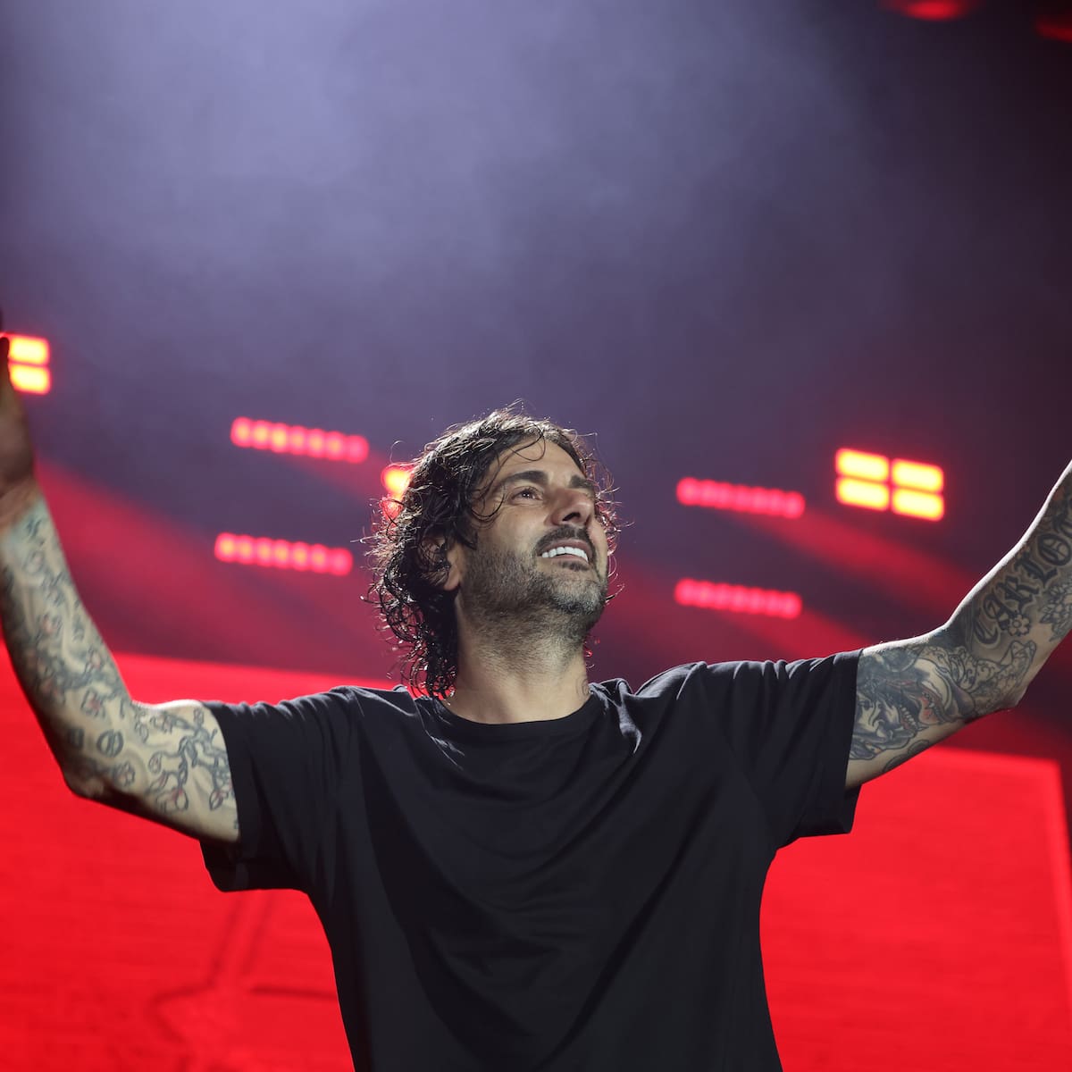 La Dama actualiza el estado de salud de su hijo con Melendi tras su operación: “Ya está en casa”