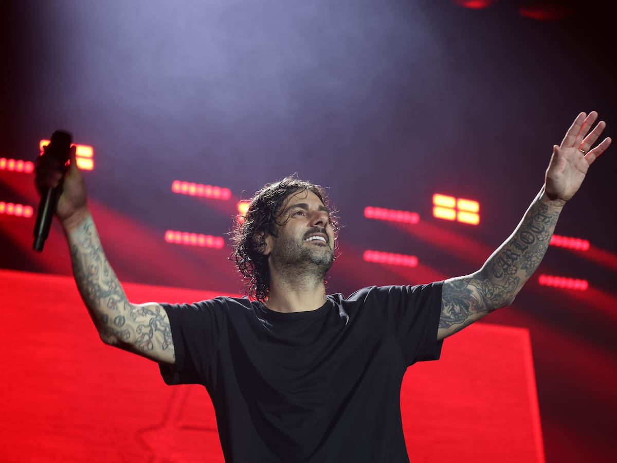 La Dama actualiza el estado de salud de su hijo con Melendi tras su operación: “Ya está en casa”