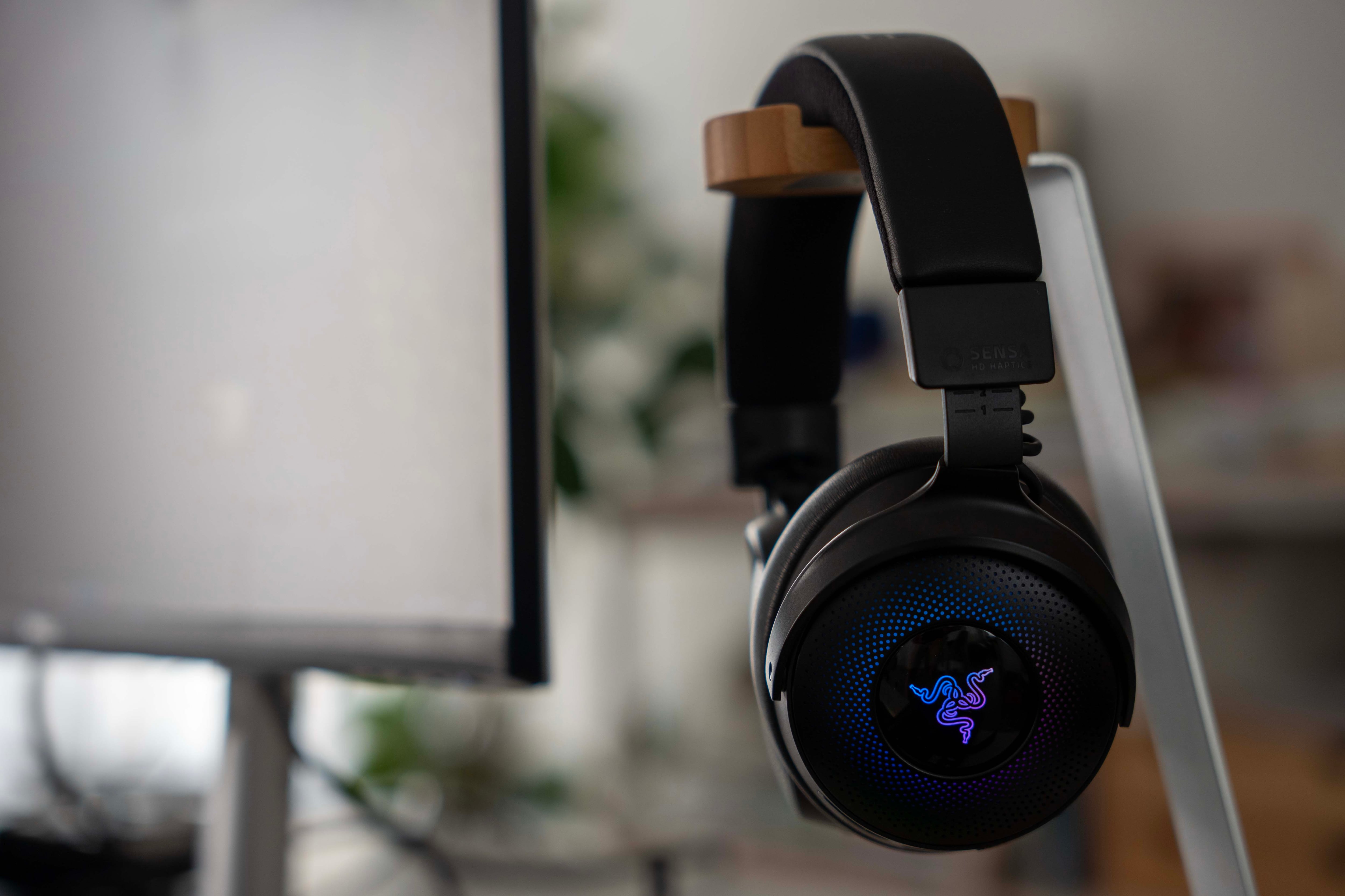 Razer Kraken v4 Pro