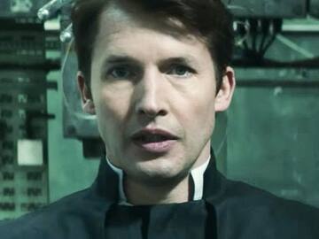 JAMES BLUNT TIENE DOS NÚMEROS 1 EN LOS40 Y NUNCA ADIVINARÍAS CUÁL FUE EL SEGUNDO