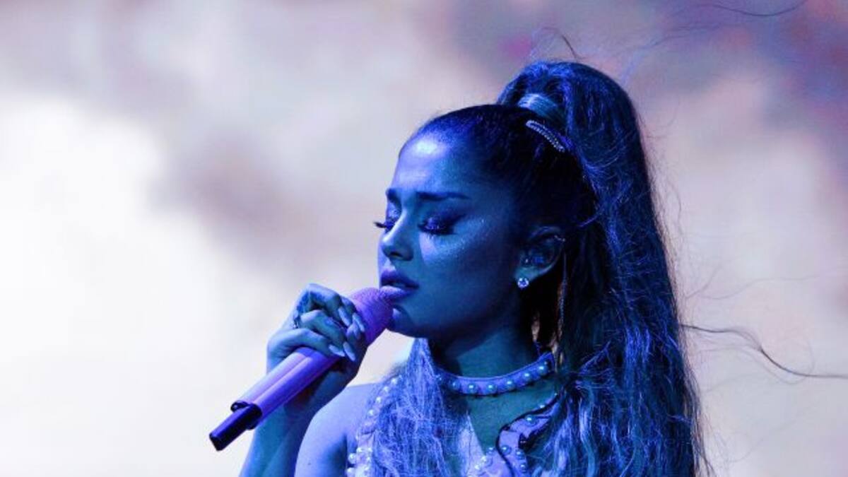 Ariana Grande, entre lágrimas: “No sé que está pasando con mi cuerpo”