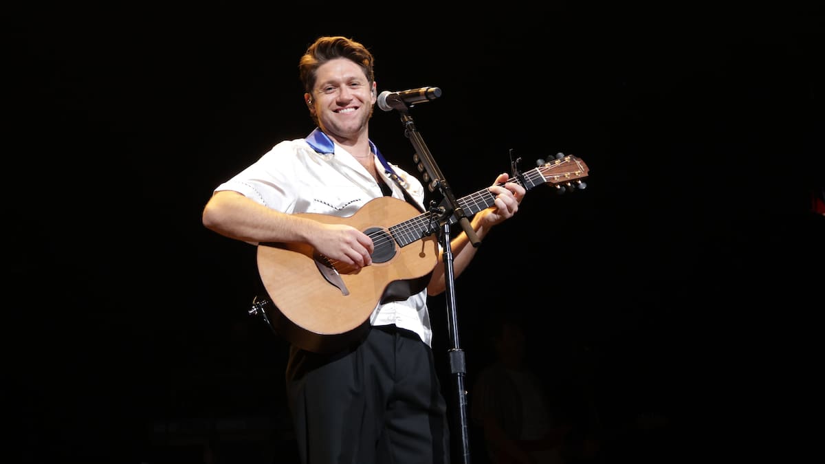 Niall Horan pone fecha a su nuevo álbum, ‘Dinner Party’