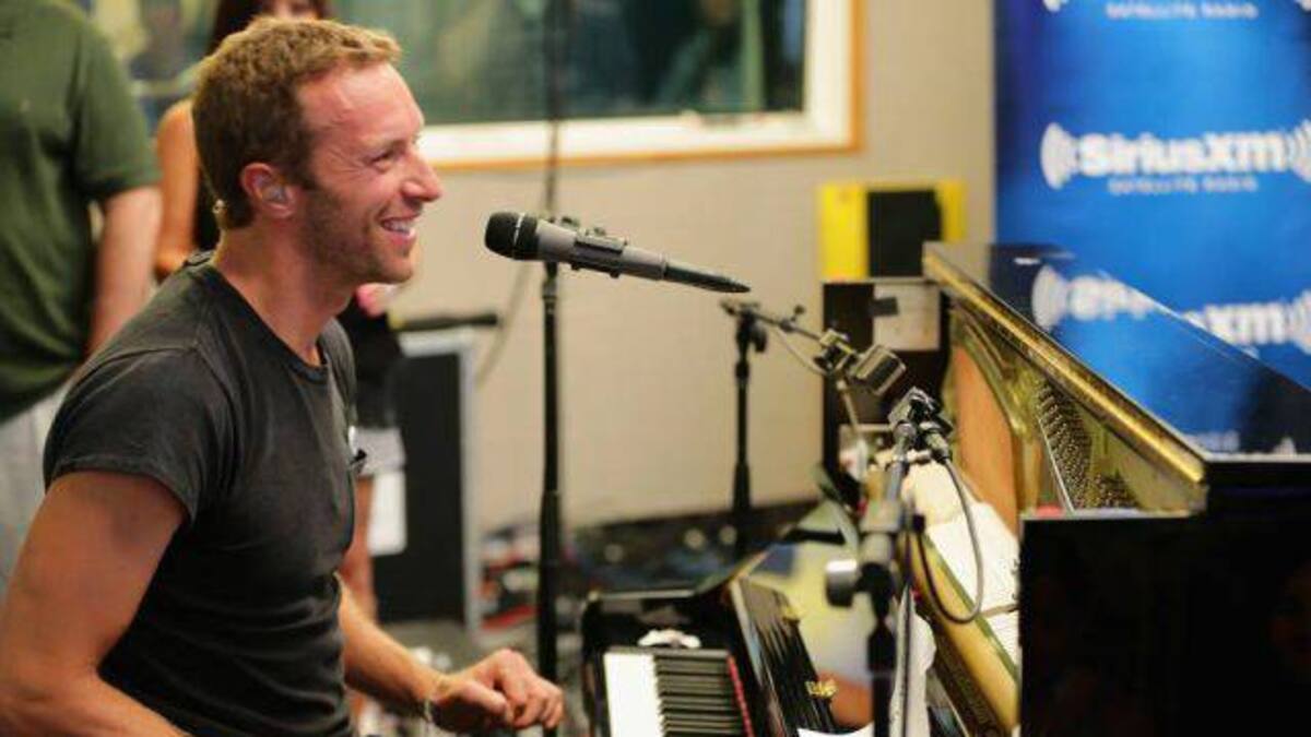 Chris Martin se compromete a luchar contra la pobreza