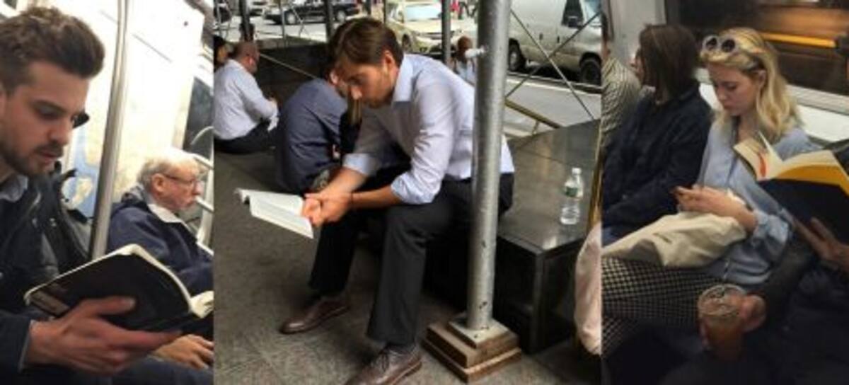 Chicos lindos leyendo.