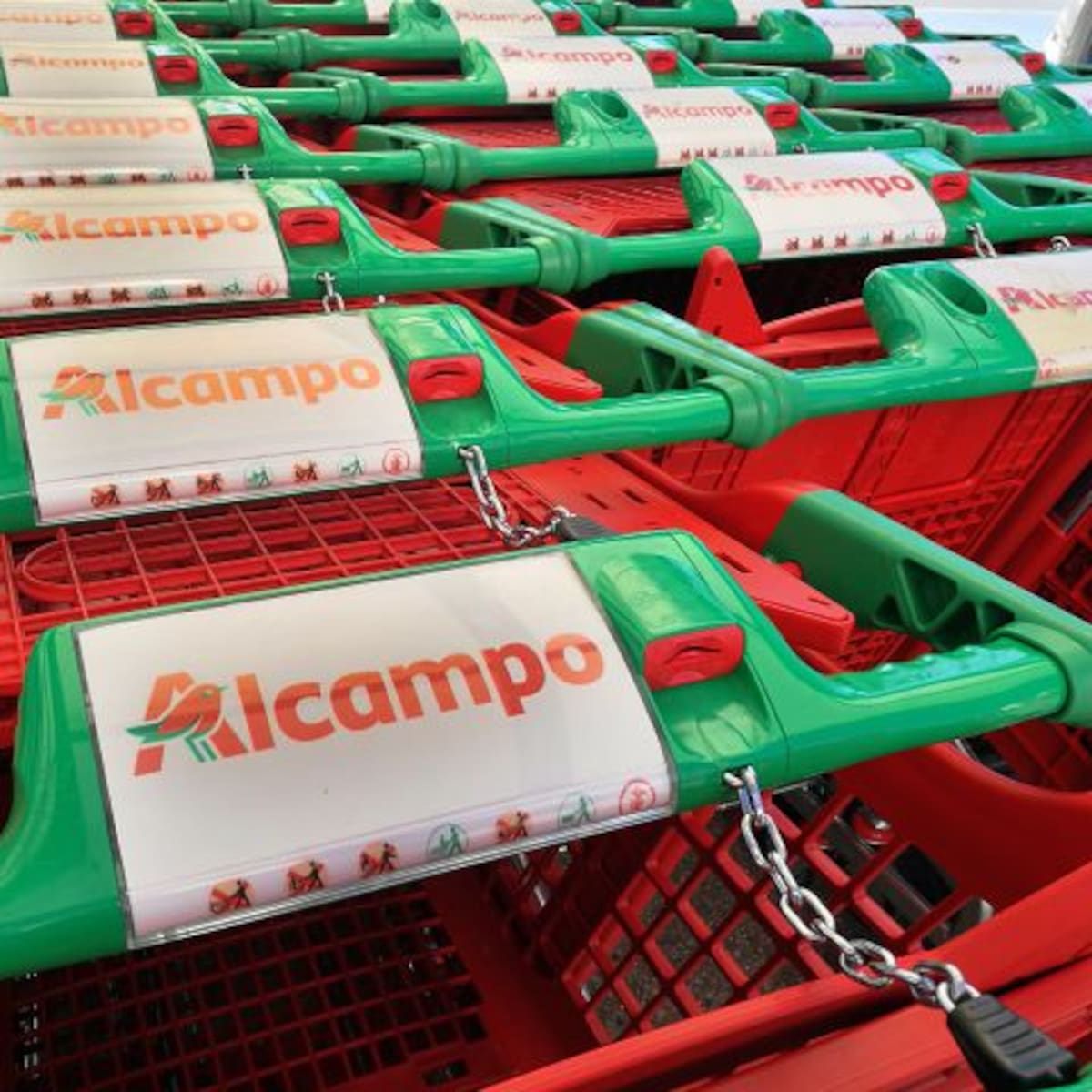 ¿Qué supermercados abren el 15 de mayo 2026? Horarios del Carrefour, Día, Mercadona y Alcampo en Madrid