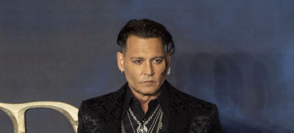 Johnny Depp, en la alfombra azul del estreno de Los Crímenes de Grindelwald.