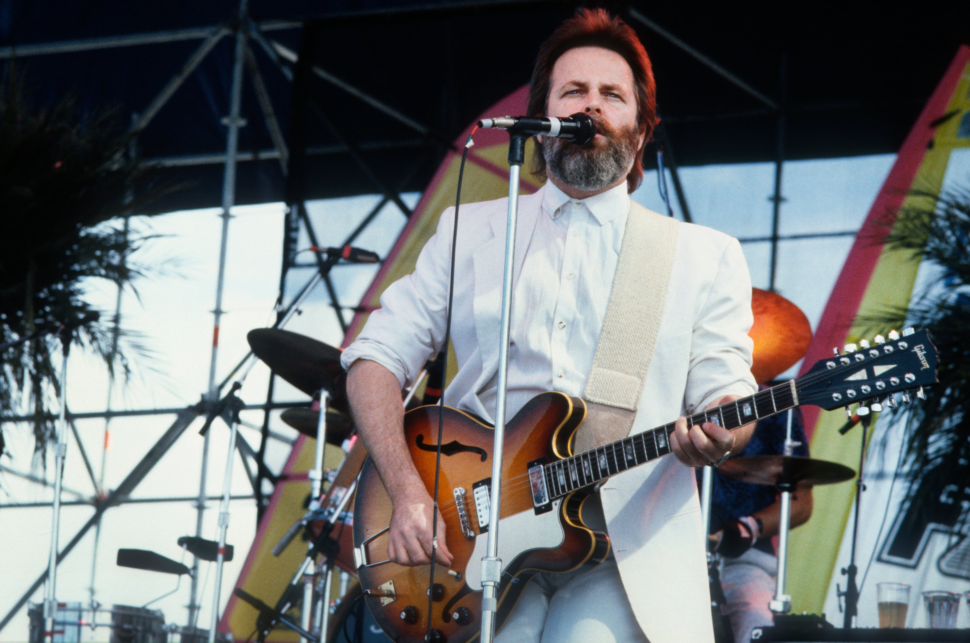 Carl Wilson en un concierto en 1987