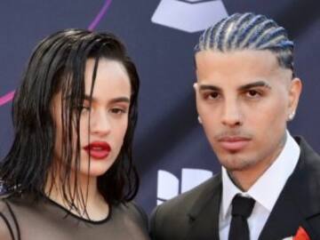 Rosalía y Rauw Alejandro despiden el año a ritmo de Gasolina y Lady Gaga en un karaoke de Japón