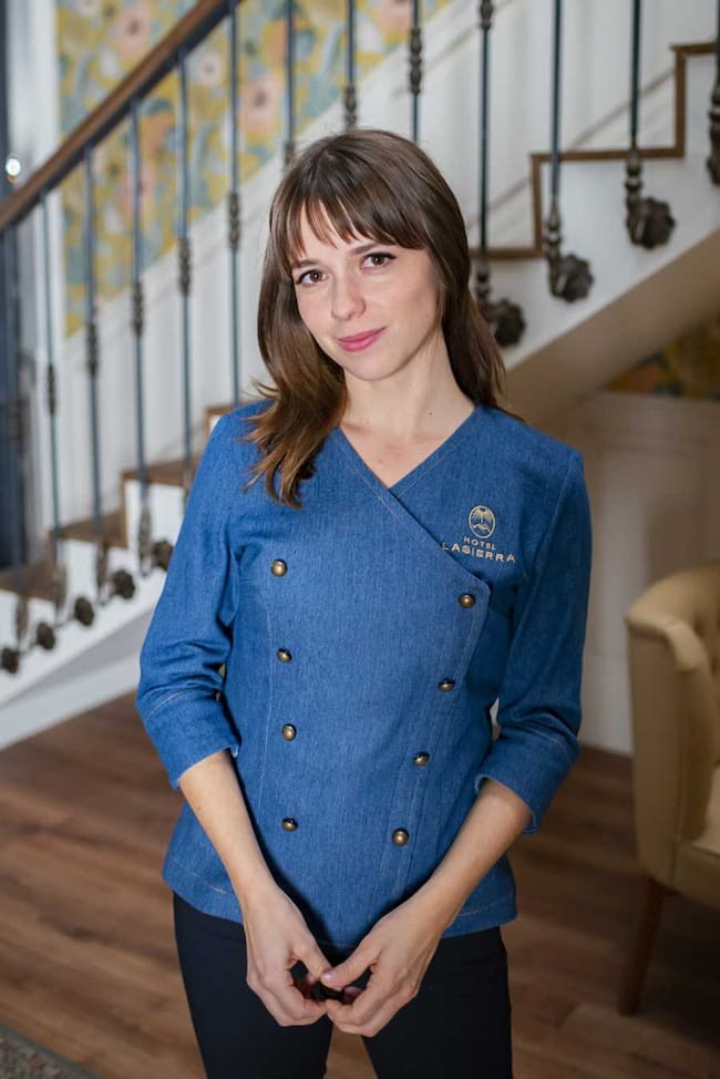 Ana Jara es Luz Romaña.