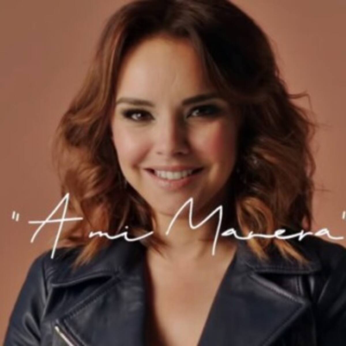 Chenoa dice "A mi Manera"