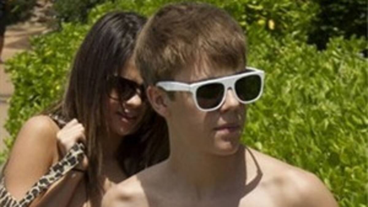 Justin Bieber se tatúa el nombre de Jesús