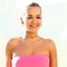 El mini bikini blanco con el que Rita Ora levanta pasiones este verano