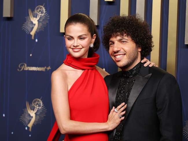 Selena Gomez y Benny Blanco en los Premios Emmy