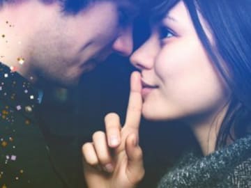 Mona Kasten regresa, tras ‘Again’ y ‘Save’, con otra saga de sexo, amor y pasión juvenil