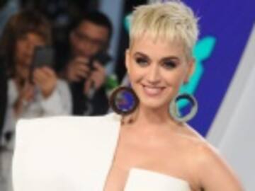 Katy Perry impacta con su nuevo y arriesgado look
