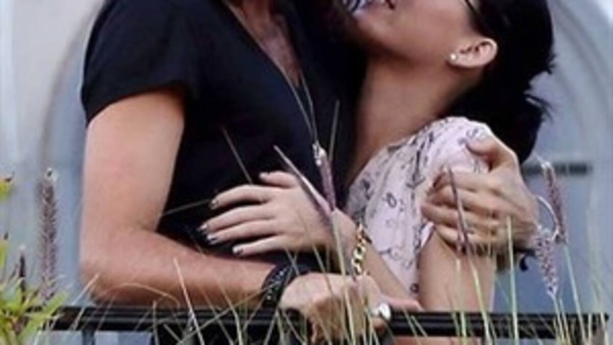 Katy Perry intenta salvar su matrimonio en la India