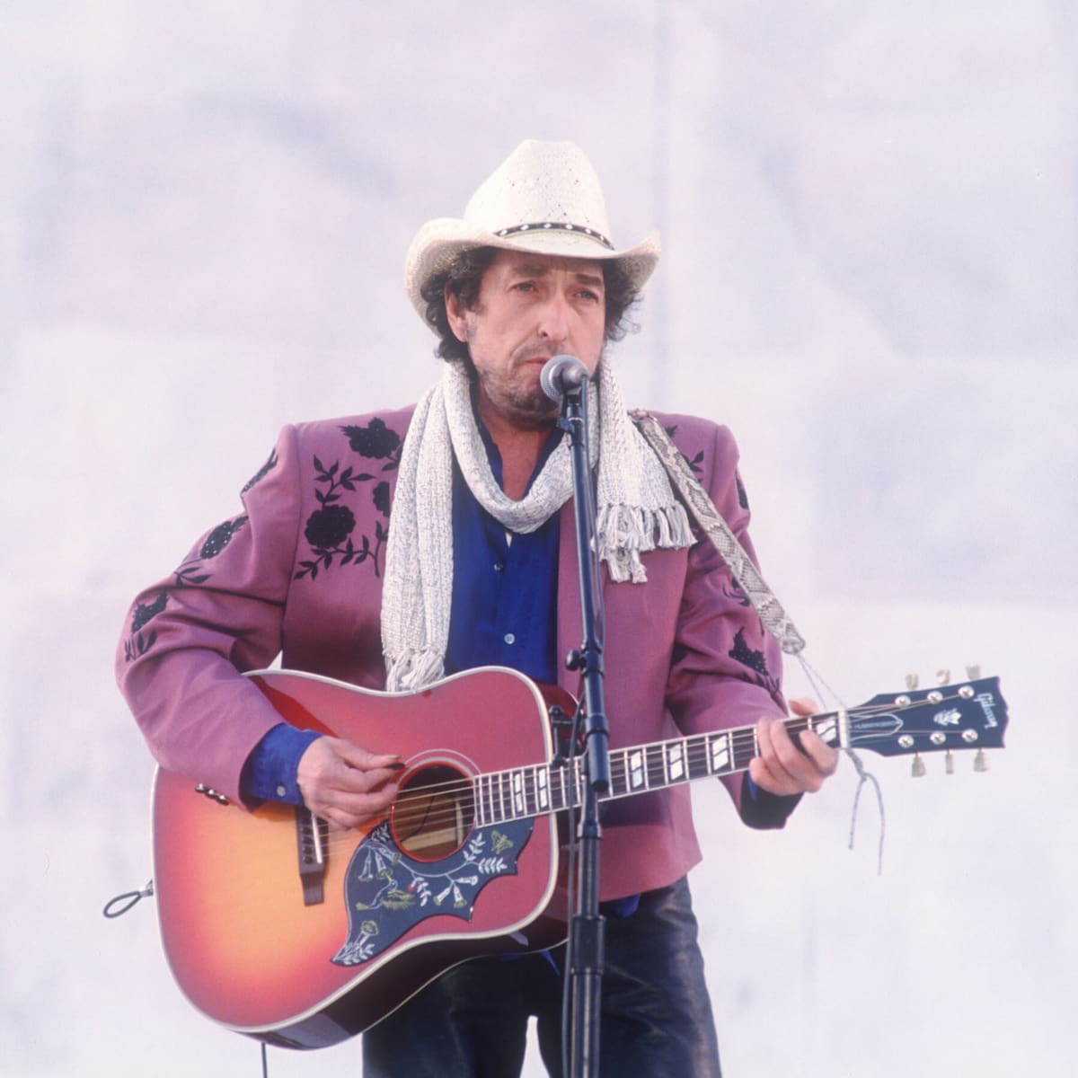 Era agosto de 1993 cuando Bob Dylan consiguió juntar a Clapton, Harrison y Young en un mismo disco