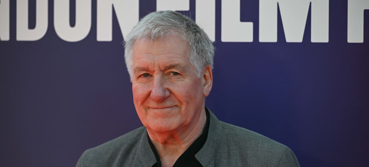 Muere George Fenton.